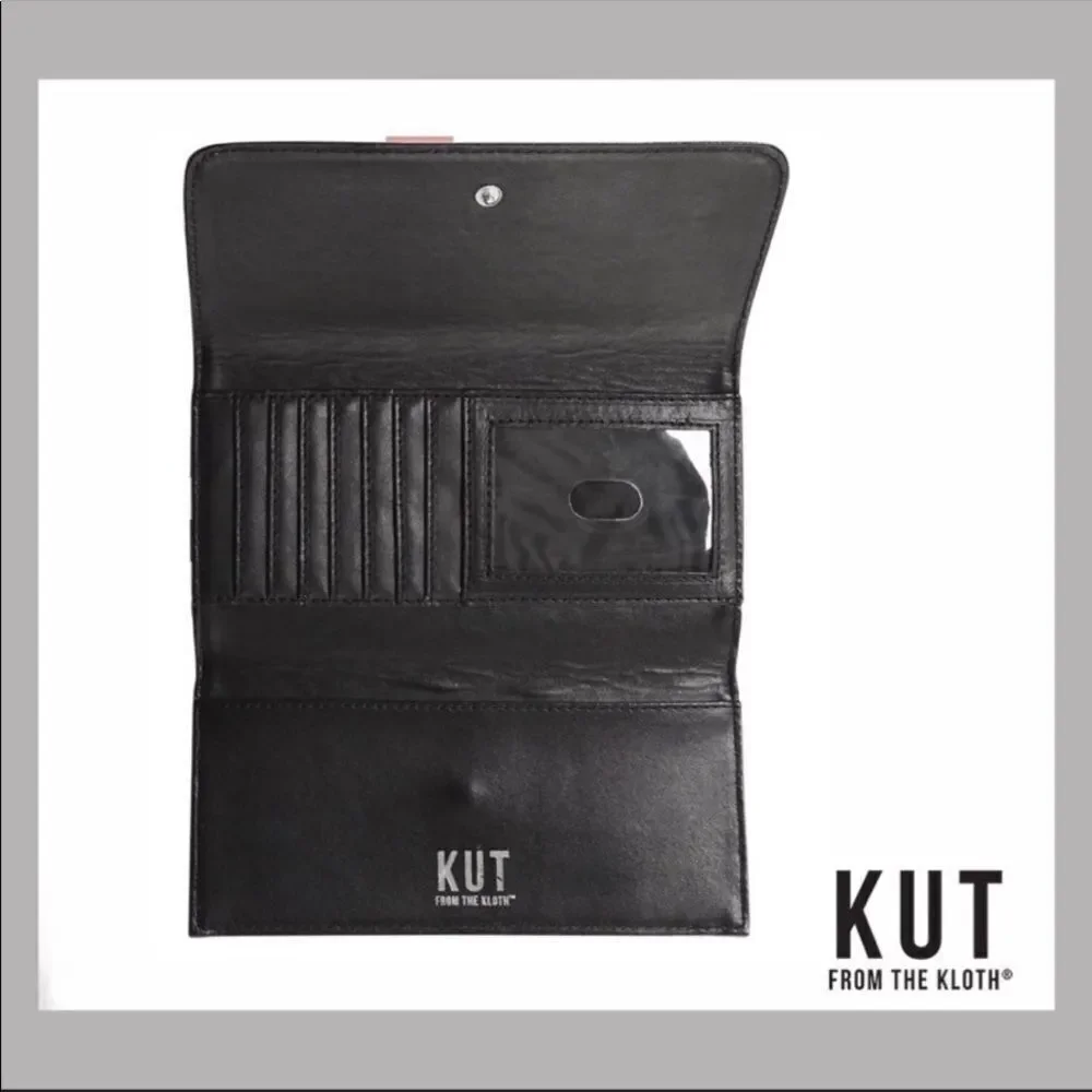 NWOT Kut from the Kloth Slim Striped Wallet